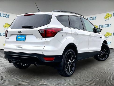 Used 2019 Ford Escape Titanium AWD/4WD image 6