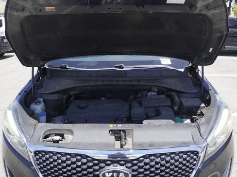 Used 2017 Kia Sorento FWD image 30
