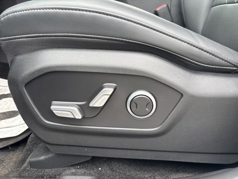 Used 2026 Hyundai Santa Fe SEL image 17