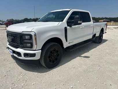 New 2026 Ford F350 Lariat w/ Black Appearance Package
