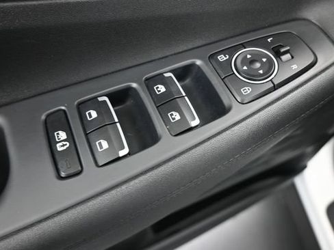 Used 2023 Hyundai Santa Fe SEL FWD image 13
