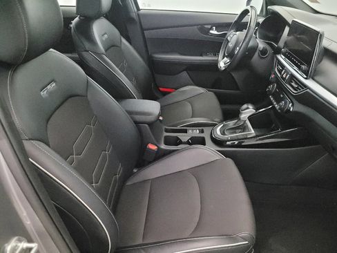 Used 2022 Kia Forte GT-Line w/ GT-Line Premium Package image 21