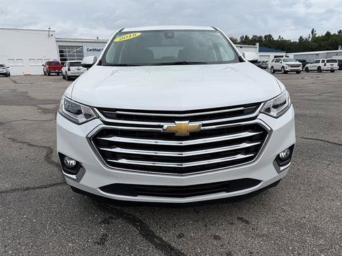 Used 2018 Chevrolet Traverse High Country AWD/4WD image 2