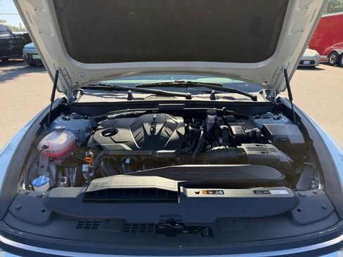 Used 2025 Hyundai Sonata SEL FWD image 29