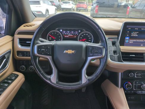 Used 2021 Chevrolet Tahoe Premier AWD/4WD image 16