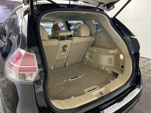Used 2014 Nissan Rogue SV w/ SV Premium Package FWD image 26