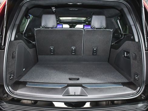 Used 2026 Cadillac Escalade ESV Platinum Sport AWD/4WD image 70