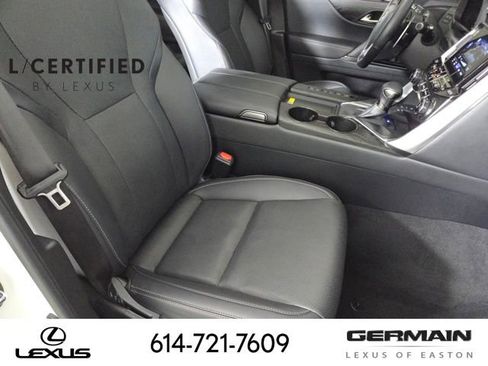 Certified 2025 Lexus LX 600 4WD w/ Appearance Package image 28