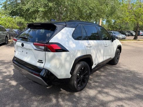 Used 2022 Toyota RAV4 XSE w/ XSE Grade Weather Package AWD/4WD image 6