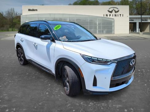 Certified 2026 INFINITI QX60 Autograph w/ Dark Cargo Package AWD/4WD image 2