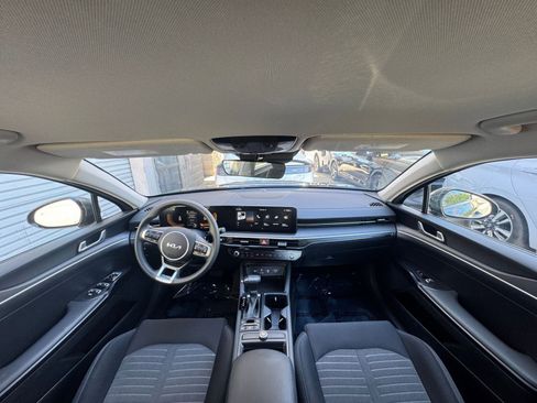 Used 2025 Kia K5 LXS image 33