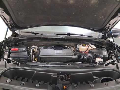 Used 2021 Chevrolet Suburban LT image 11