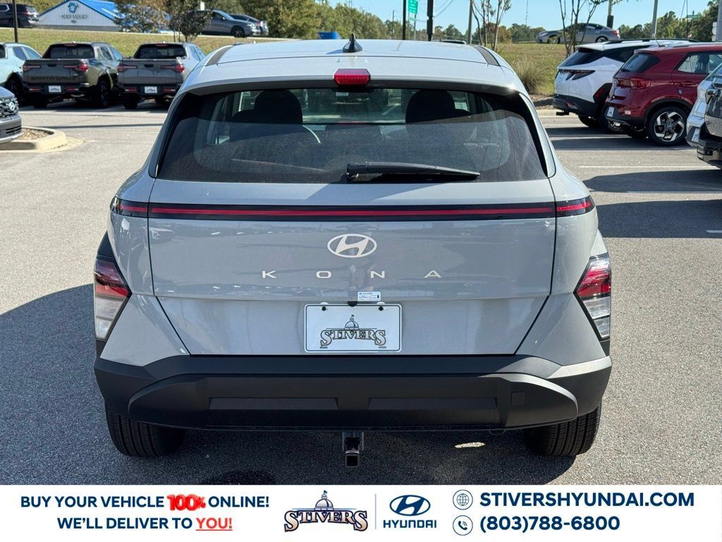 Used 2026 Hyundai Kona SE FWD image 11