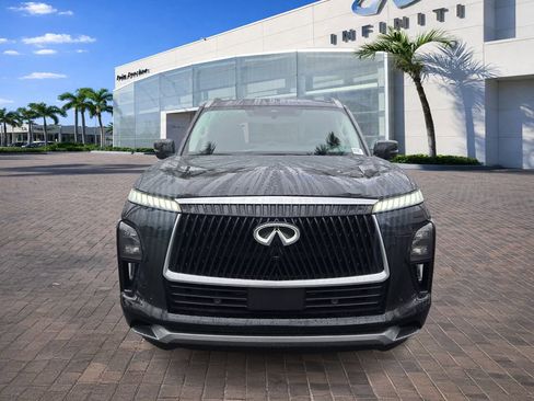 New 2026 INFINITI QX80 Luxe w/ Cargo Package image 2