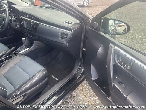 Used 2014 Toyota Corolla S image 9