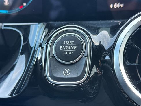 Used 2023 Mercedes-Benz GLA 250 4MATIC image 22