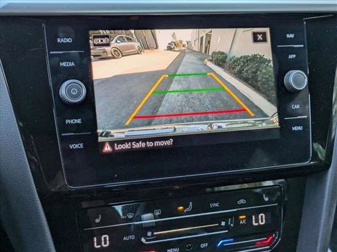 Used 2023 Volkswagen Arteon SEL image 12