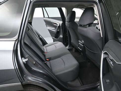 Used 2020 Toyota RAV4 XLE w/ All Weather Liner Package AWD/4WD image 32