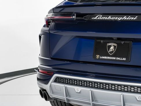 Used 2021 Lamborghini Urus AWD/4WD image 53