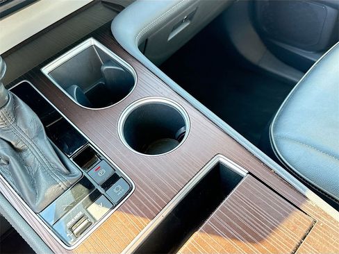 Used 2022 Toyota Sienna LE image 18