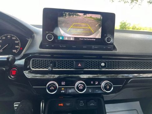 Used 2022 Honda Civic Sport image 17