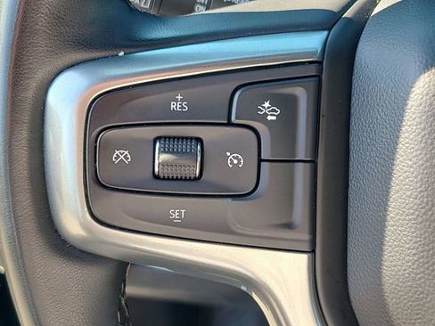 Used 2024 Chevrolet Suburban LT AWD/4WD image 24