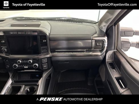 Used 2023 Ford F250 Lariat w/ Lariat Ultimate Package AWD/4WD image 25