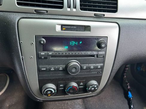 Used 2014 Chevrolet Impala Police image 26