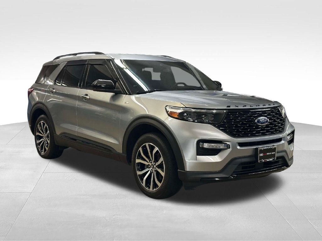 Used 2024 Ford Explorer ST-Line w/ Class IV Trailer Tow Package AWD/4WD image 12