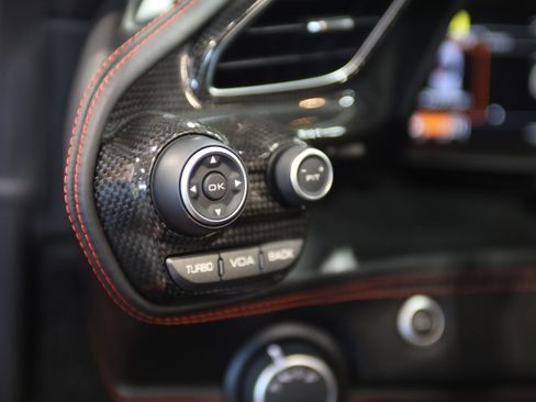 Used 2017 Ferrari 488 Spider RWD image 23