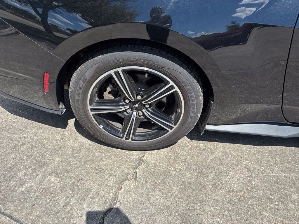 Used 2024 Ford Mustang Premium RWD image 17