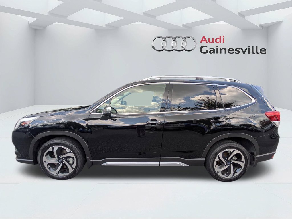 Used 2024 Subaru Forester Touring w/ POP Package 3 AWD/4WD image 8