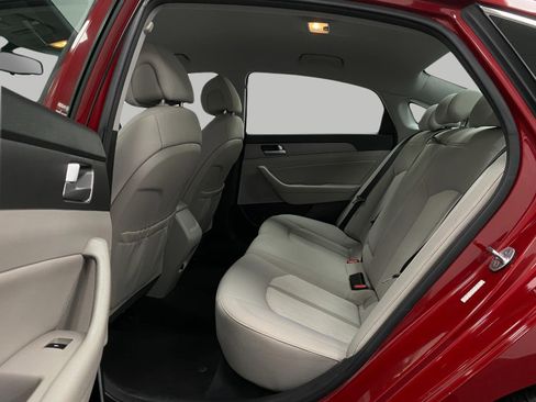 Used 2016 Hyundai Sonata SE FWD image 27
