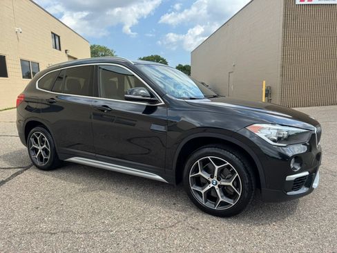 Used 2018 BMW X1 xDrive28i w/ Convenience Package AWD/4WD image 12