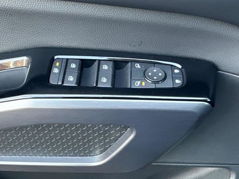 New 2026 Nissan Pathfinder SL w/ SL Premium Package AWD/4WD image 21