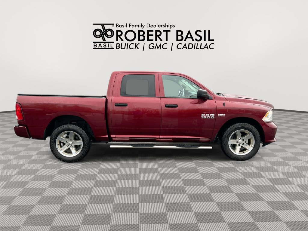 Used 2017 RAM 1500 Express w/ Express Value Package AWD/4WD image 6