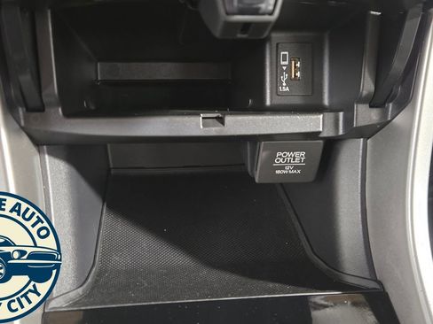 Used 2017 Honda Accord EX-L image 18