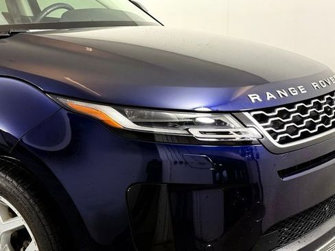 Used 2023 Land Rover Range Rover Evoque SE image 15