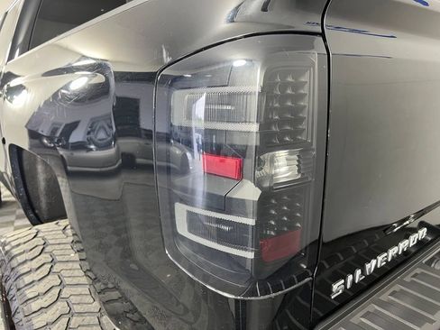 Used 2015 Chevrolet Silverado 1500 LTZ Z71 w/ Custom Sport Edition AWD/4WD image 30