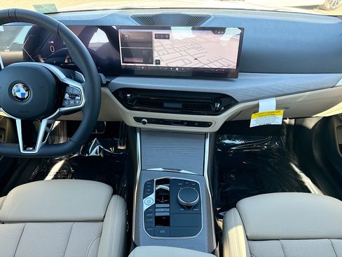 New 2026 BMW 330i Sedan w/ M Sport Package image 20