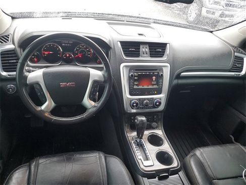 Used 2016 GMC Acadia SLT image 10