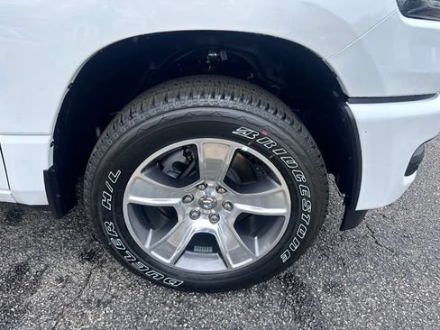 New 2026 RAM 1500 Express AWD/4WD image 12
