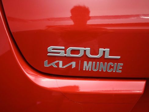 Certified 2024 Kia Soul S FWD image 10