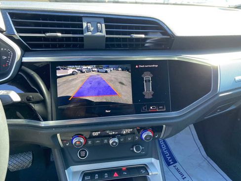 Used 2024 Audi Q3 2.0T Premium image 17