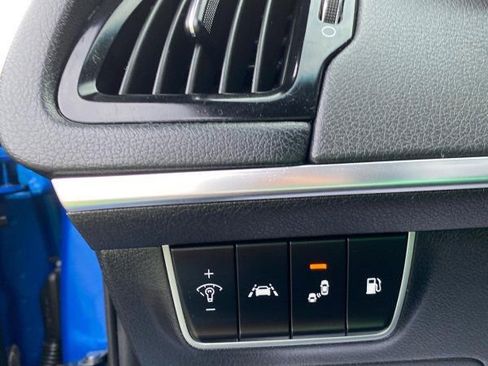 Used 2018 Kia Stinger GT image 19