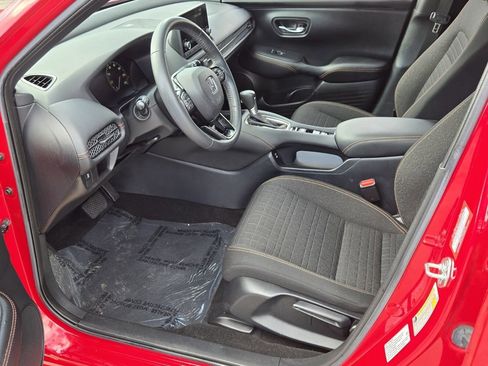 Used 2024 Honda HR-V Sport image 10