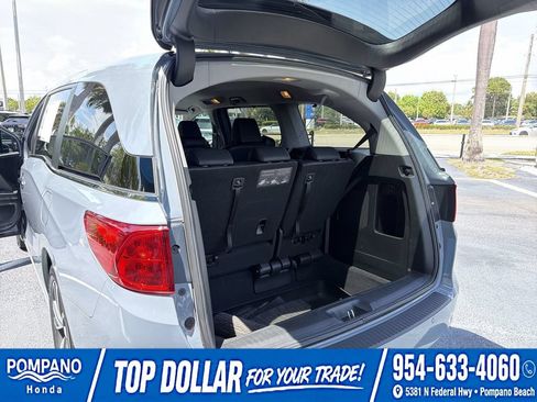 Used 2024 Honda Odyssey Touring image 32