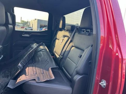 Used 2024 GMC Sierra 1500 SLT w/ SLT Premium Package AWD/4WD image 13