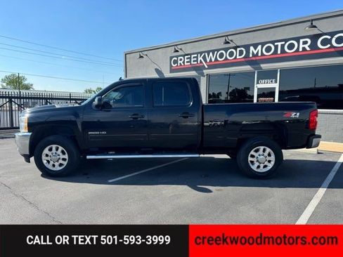 Used 2014 Chevrolet Silverado 2500 LTZ w/ LTZ Plus Package image 6