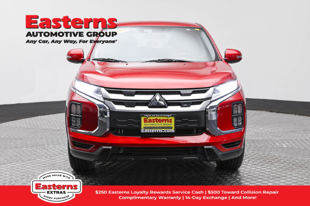 Used 2025 Mitsubishi Outlander Sport AWD image 3